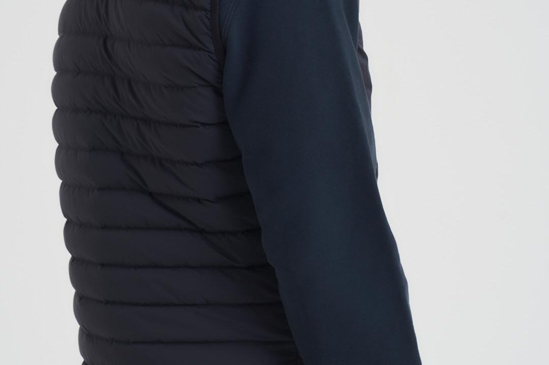 Gilet uomo trapuntato blu scuro G100004 S0183V0020 STONE ISLAND 