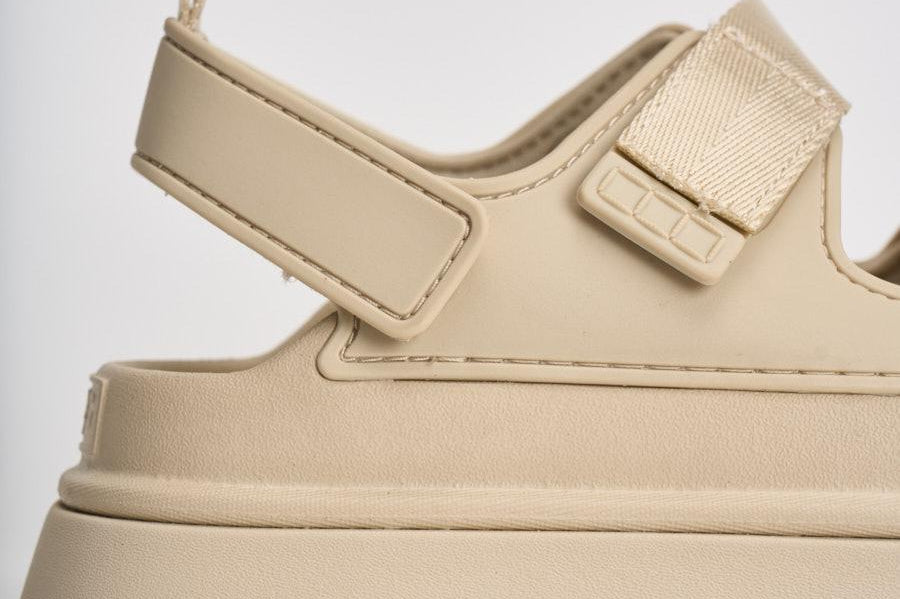 Sandalo donna crema GoldenGlow 1152685 SSAL UGG 