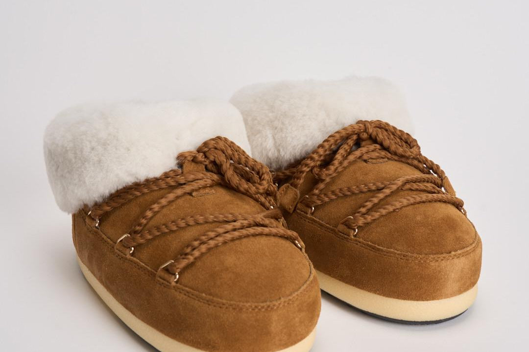 Stivale donna in pelle scamosciata marrone 1470090 ML06COGNACNATURAL MOON BOOT 