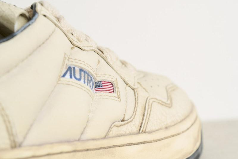 Sneakers donna Medalist effetto vintage AVLW AD01 AUTRY 