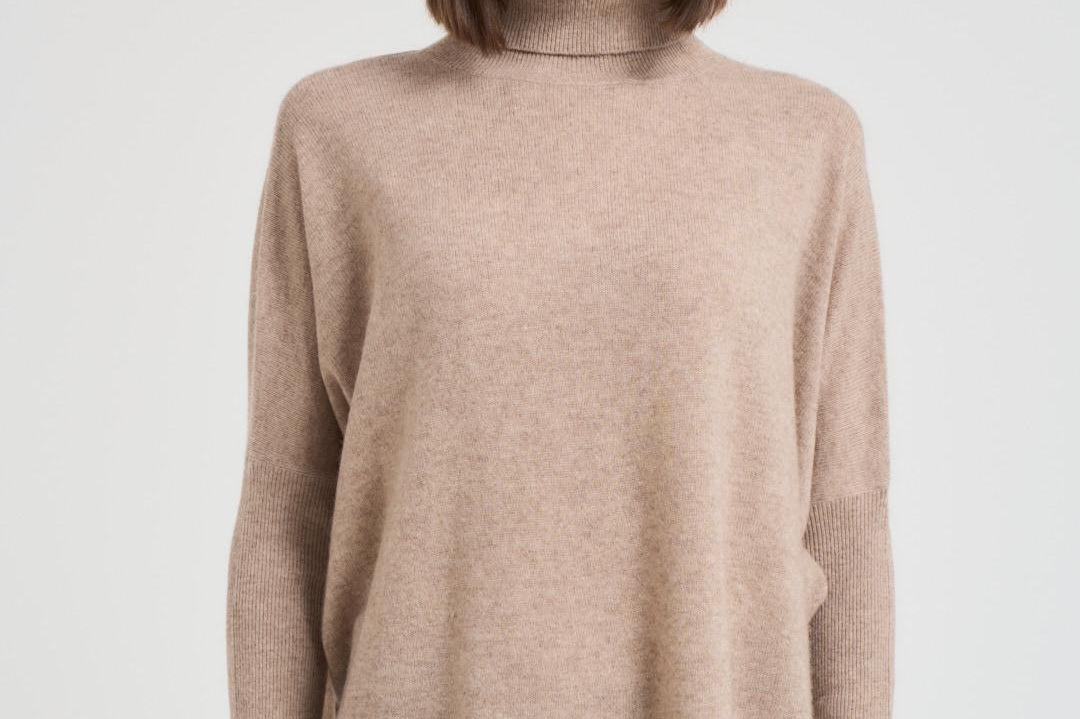 Dolcevita donna in cashmere beige CLARA CHESTNUT ABSOLUT CASHMERE. 