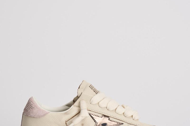 Sneakers donna Stardan bianche e rosa GWF00128 F00727682942 GOLDEN GOOSE 