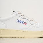 Sneakers donna medalist low AULW LL15 AUTRY 