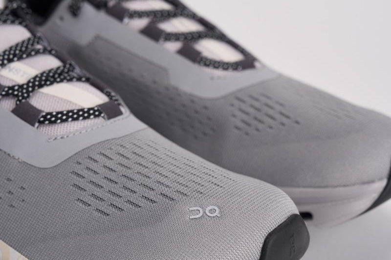 Sneakers uomo Monsteralloy grigie MONSTER ALLOY SILVER ON RUNNING 