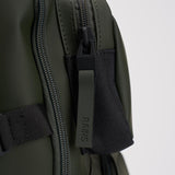 Zaino verde impermeabile 14330 03 RAINS 