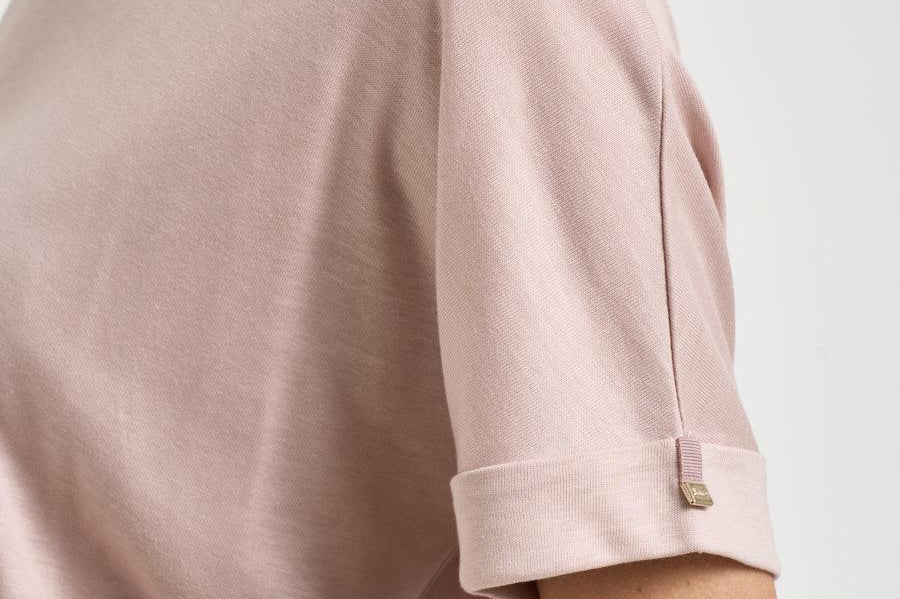 T-shirt donna girocollo rosa cipria JG000312D 520564035 HERNO 