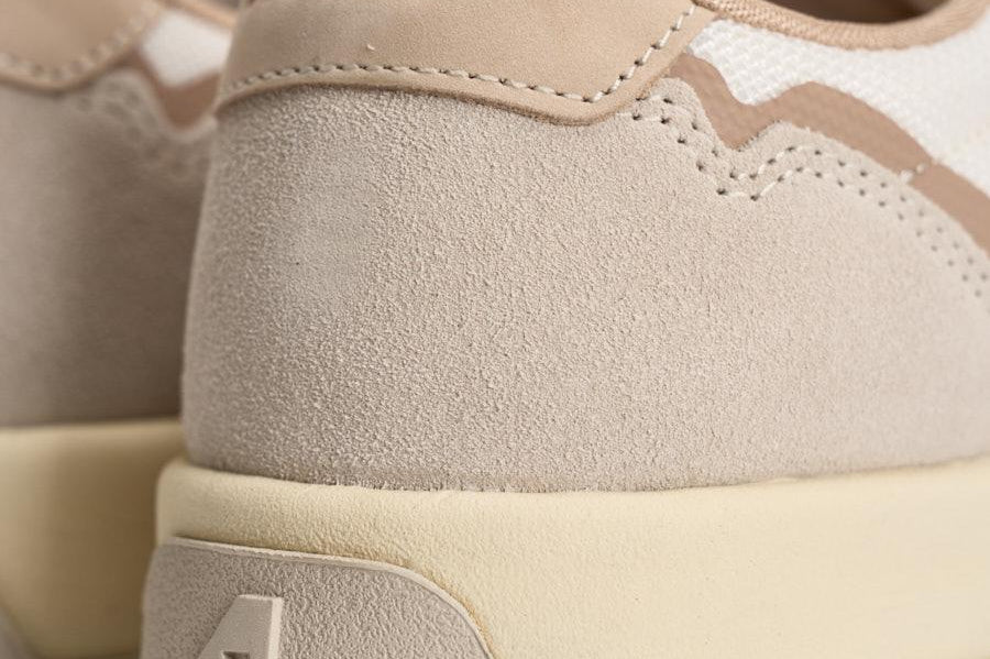 Sneakers uomo Wild pace beige e bianca LDLM AK03 AUTRY 