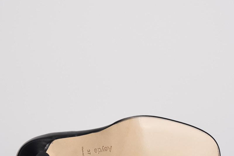 Stivali punta tonda in pelle KLND65ST BLACK AEYDE 