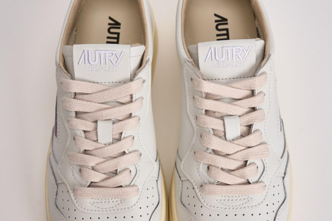Sneakers Medalist Low in pelle donna AULW TB01 AUTRY 