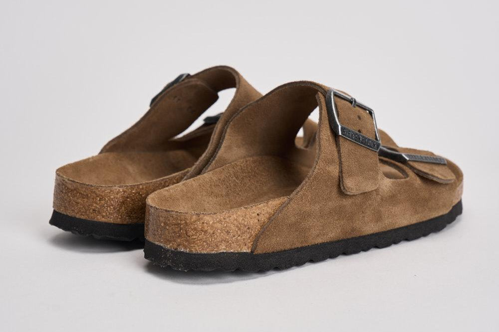 Sandalo uomo Arizona in suede marrone 1030865 DARK TEE BIRKENSTOCK 