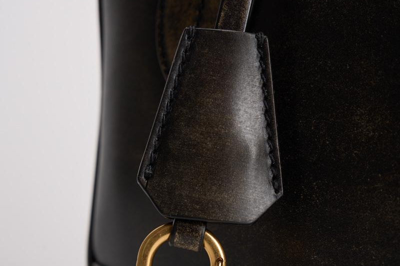 Borsa donna tote "Vita" in pelle vintage nera GWA00470 A00086790100 GOLDEN GOOSE 