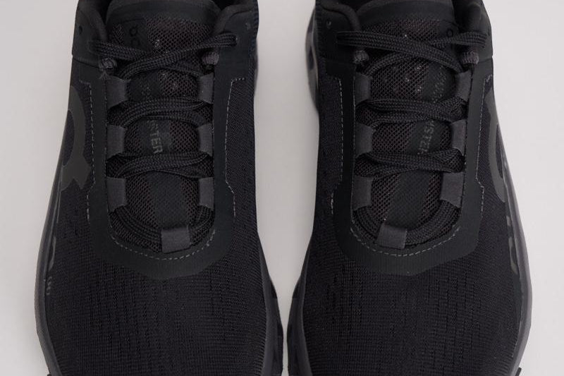 Sneakers donna Cloudmonster nere MONSTER. BLACK MAGNET ON RUNNING 