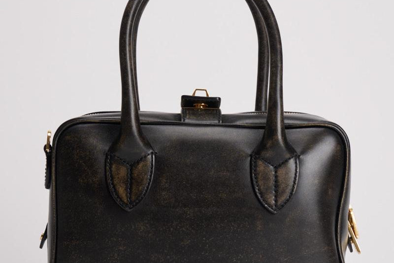 Borsa donna tote "Vita" in pelle vintage nera GWA00470 A00086790100 GOLDEN GOOSE 