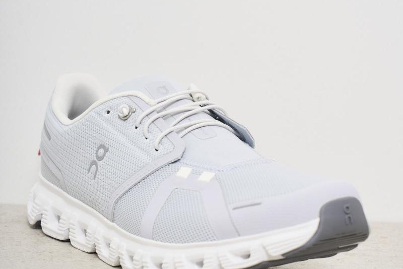 Sneakers uomo Cloud 6 grigia 3MF10070070 GLACIER WHITE ON RUNNING 