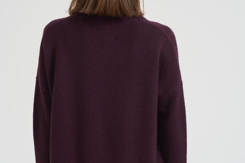 Dolcevita donna Heidi in cashmere bordeaux 202113 MAHOGANY LISA YANG 