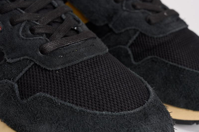 Sneakers uomo Reelwind Low in suede nero WWLM UT21 AUTRY 
