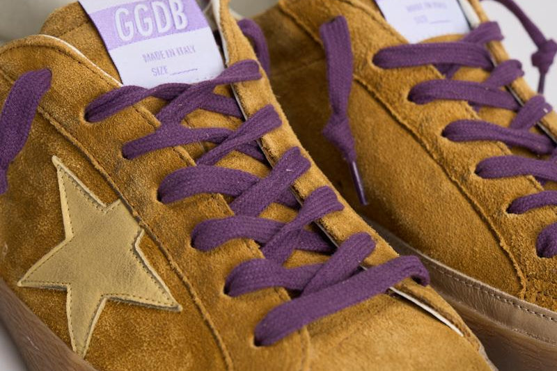 Sneakers uomo Super Star in suede cammello GMF00101 F00750482995 GOLDEN GOOSE 