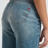 Jeans donna flare D-Akemi 1978 in denim medio A03624 09M5801 DIESEL 