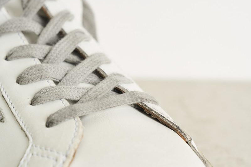 Sneakers uomo bianco e cammello GMF00102 F00218210803 GOLDEN GOOSE 