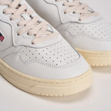 Sneakers uomo Medalist Low bianca e viola AULM LL08 AUTRY 