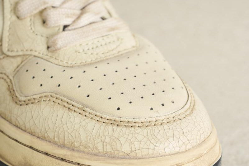 Sneakers donna Medalist effetto vintage AVLW AD01 AUTRY 