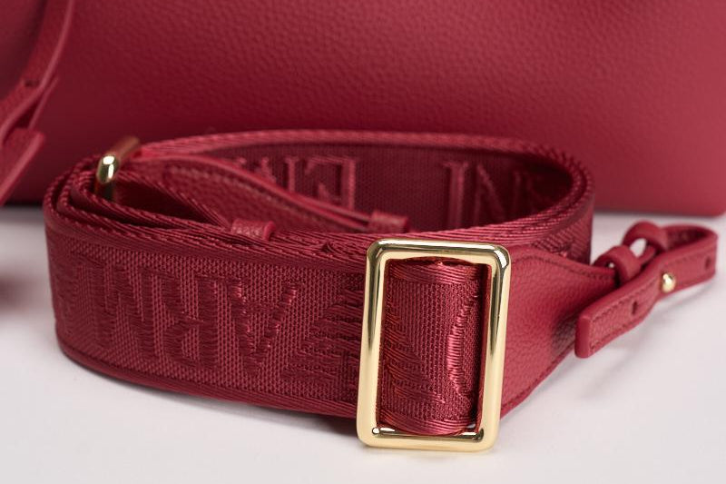 Borsa a mano donna in pelle rossa EW000361 AF12036M5068 EMPORIO ARMANI 