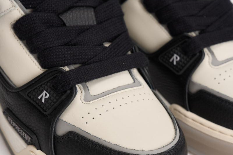 Sneakers uomo Studio nera e bianca MLM9754 BLACKWHITE REPRESENT 