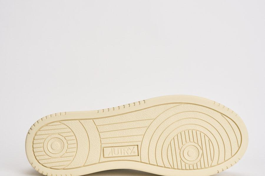 Sneakers donna Medalist low in suede e oro AULW LS75 AUTRY 