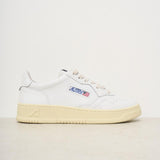 Sneakers donna medalist low AULW LL15 AUTRY 
