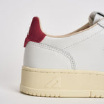 Sneakers uomo Medalist Low bianca e rossa AULM BJ01 AUTRY 