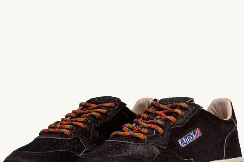 Sneakers donna Medalist suede marrone AULW PE03 AUTRY 