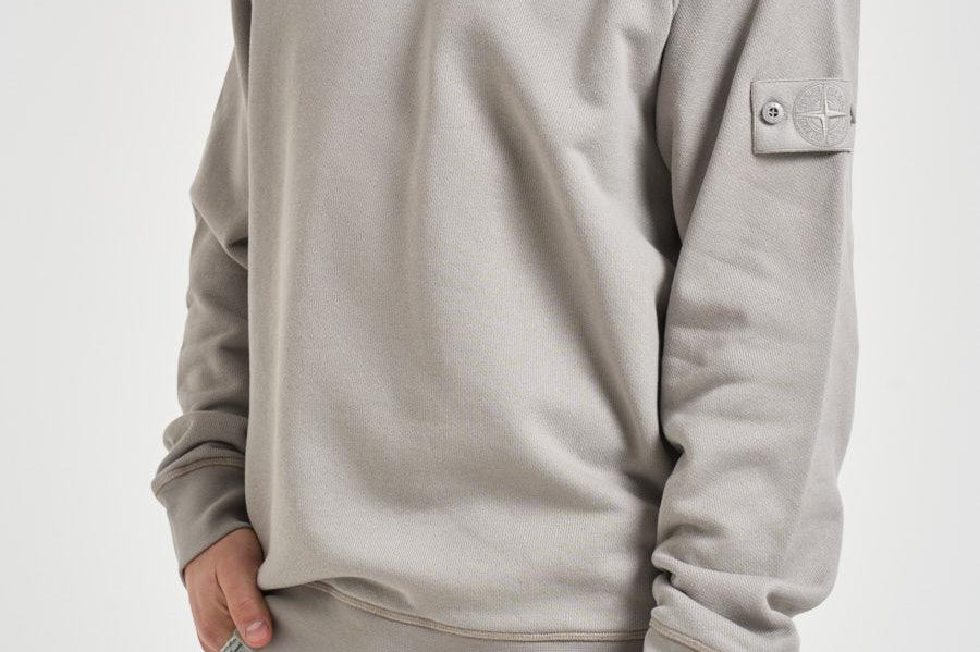 Felpa uomo girocollo grigio chiaro 6100028 S0F42V0064 STONE ISLAND 