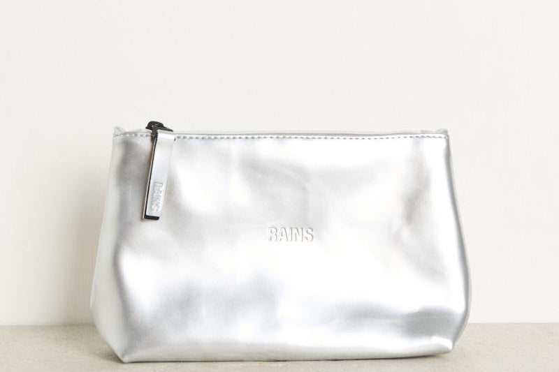 Pochette donna argento laminata 15600 51 RAINS 