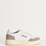 Sneakers uomo Medalist Low in suede bianca e grigia AULM FT15 AUTRY 