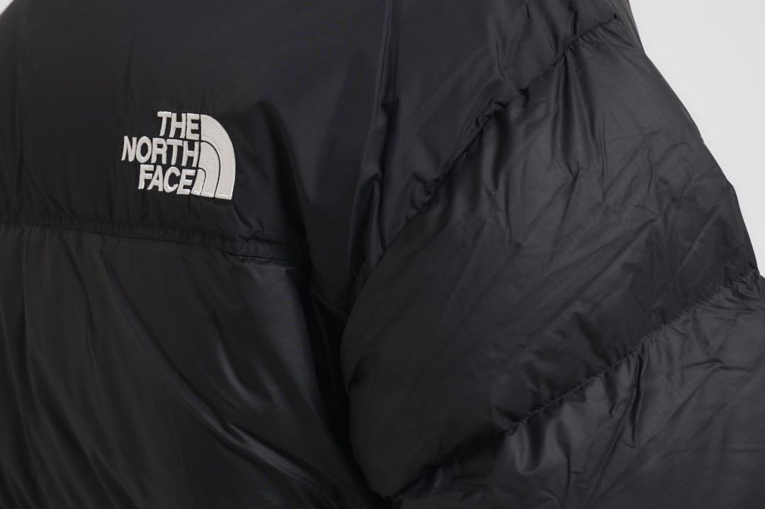 Giubbotto uomo Nuptse 1990 nero 3C8D GOE THE NORTH FACE 