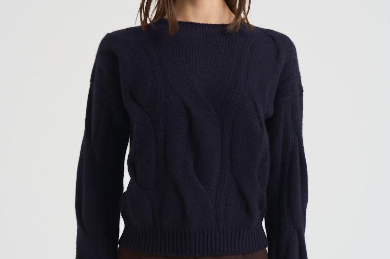 Maglione girocollo trecce donna Nils blu NILS 80MARINEFONCE KUJTEN 