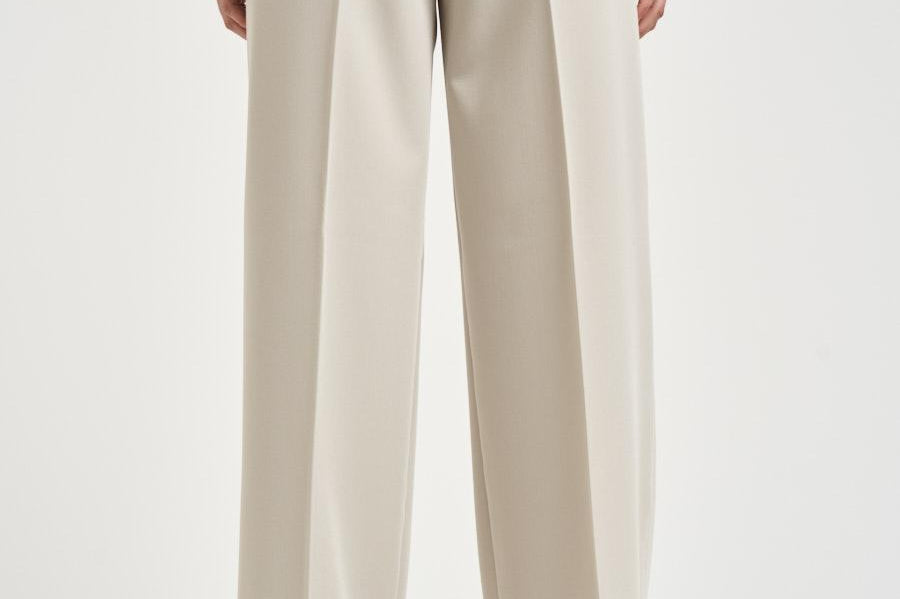 Pantalone donna con pieghe grigio 106607A18E PAULAI18 PINKO 
