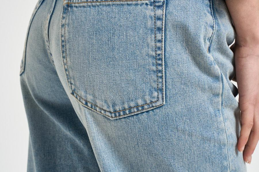 Jeans donna Celestial in denim chiaro WINNY DIRTYCELESTIAL HAIKURE 