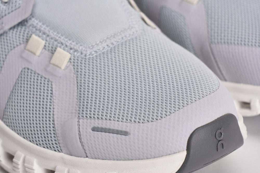 Sneakers donna Cloud 6 grigia 3WF10060070 GLACIERWHITE ON RUNNING 