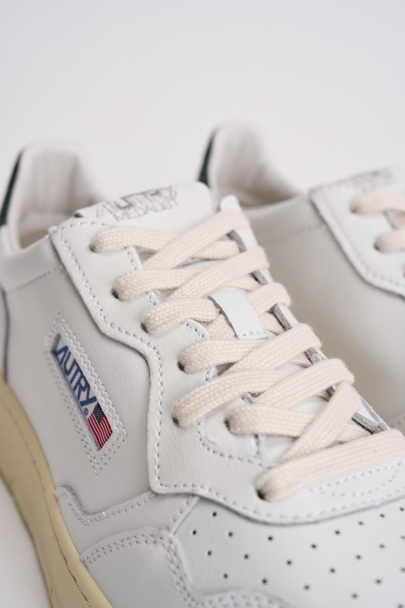 Sneakers uomo Medalist low verde AULM LL47 AUTRY 