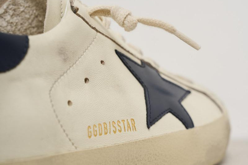 Sneakers uomo Super-Star bianca GMF00101 F00416415430 GOLDEN GOOSE 