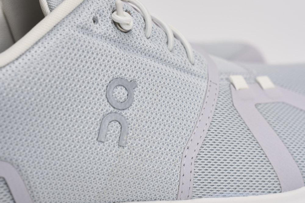 Sneakers uomo Cloud 6 grigia 3MF10070070 GLACIERWHITE ON RUNNING 