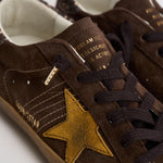 Sneakers donna Superstar in suede marrone GWF00102 F00810055736 GOLDEN GOOSE 