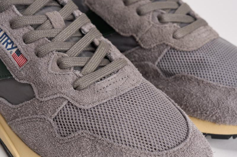 Sneakers uomo Reelwind Low in suede grigio topo WWLM UT20 AUTRY 