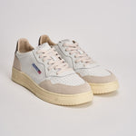 Sneakers uomo Medalist low in suede beige e marrone AULM LS15 AUTRY 