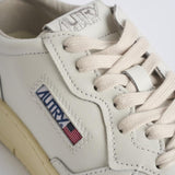 Sneakers uomo in pelle bianca con spoiler AULM LL12 AUTRY 