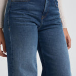 Jeans donna D-Akemi in denim scuro A03624 09L2101 DIESEL 