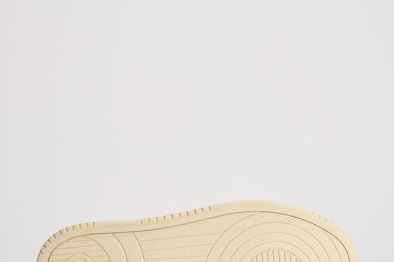 Sneakers uomo Medalist Low in pelle e suede AULM LS28 AUTRY 
