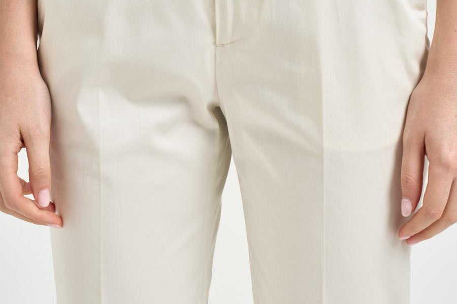 Pantalone donna con risvolto avorio ALICE LONG CRSILKWHITE BERWICH 