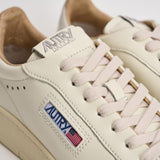 Sneakers uomo Dallas in pelle panna ADLM MR01 AUTRY 